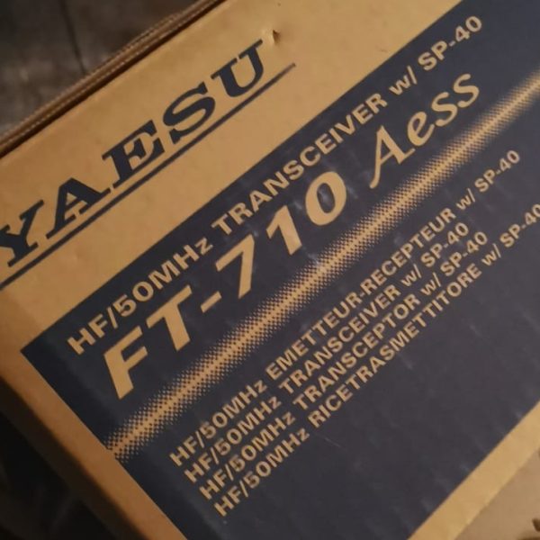 Yaesu FT-710